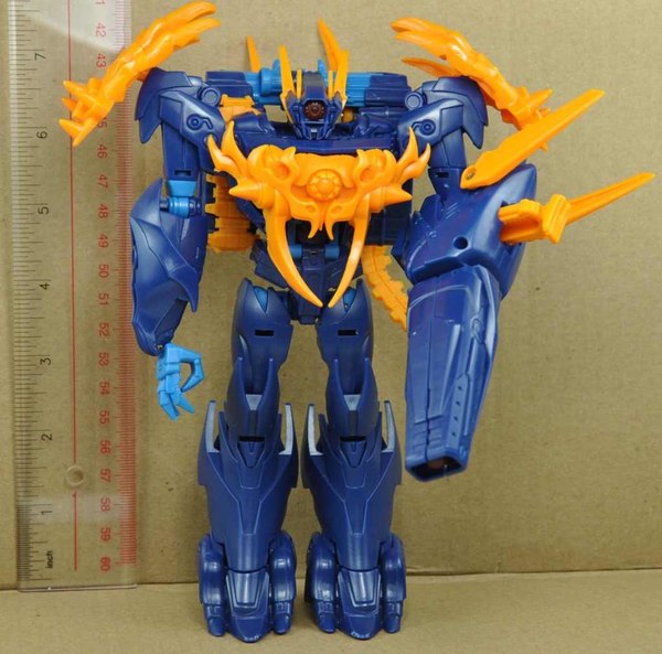 Shockwave Transformers Prime Beast Hunters Voyager Prototype Image  (1 of 7)